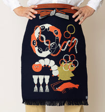 Load image into Gallery viewer, MAEKAKE_ARTIST Series Grace Lee: Thread Family