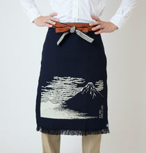 Load image into Gallery viewer, Hokusai Red Mt. Fuji Maekake Apron